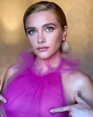 Florence Pugh OnlyFans Leaked Free Thumbnail Picture - #xKPTZKrP75