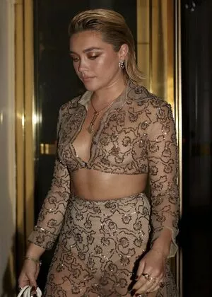 Florence Pugh OnlyFans Leaked Free Thumbnail Picture - #xekcdUp6gL