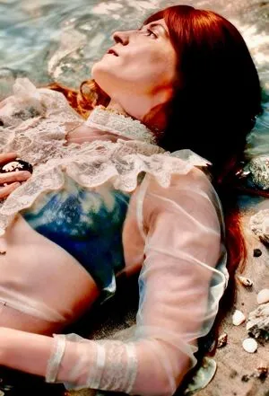 Florence Welch OnlyFans Leaked Free Thumbnail Picture - #IdSkkUh1XO