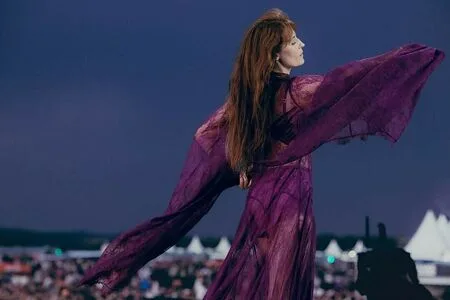Florence Welch OnlyFans Leaked Free Thumbnail Picture - #pne5ysFbys