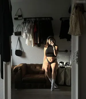 Florentine Dmr OnlyFans Leaked Free Thumbnail Picture - #8hAG8o5dwJ