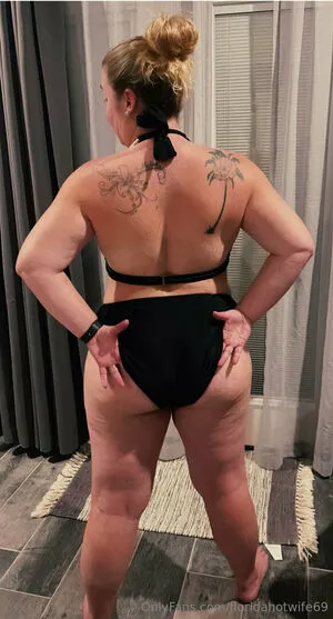 Floridahotwife69 OnlyFans Leaked Free Thumbnail Picture - #2nG4WR1bj2