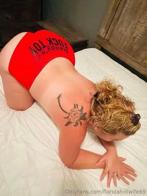 Floridahotwife69 OnlyFans Leaked Free Thumbnail Picture - #7EjeJ33ywJ