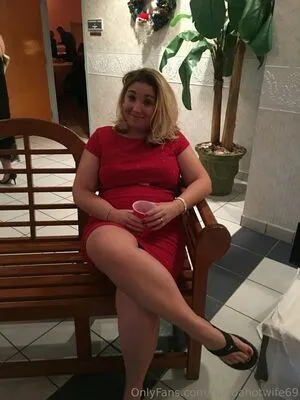 Floridahotwife69 OnlyFans Leaked Free Thumbnail Picture - #Rd1XvtntLQ