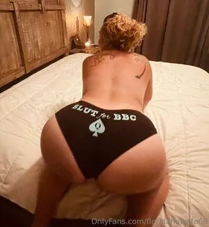 Floridahotwife69 OnlyFans Leaked Free Thumbnail Picture - #RdohBnECAN