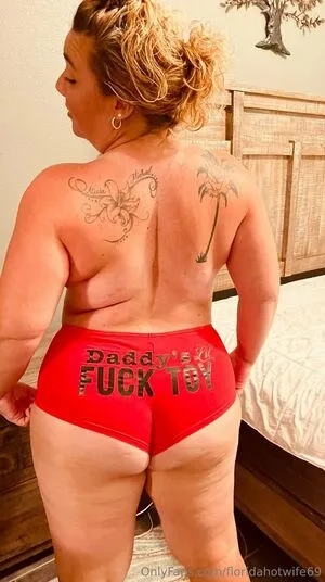 Floridahotwife69 OnlyFans Leaked Free Thumbnail Picture - #lFKqqA4U3a