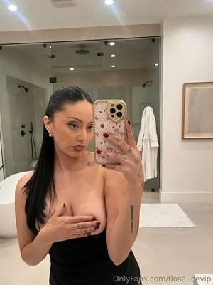 Flosaucevip OnlyFans Leaked Free Thumbnail Picture - #yqiSAAheGf
