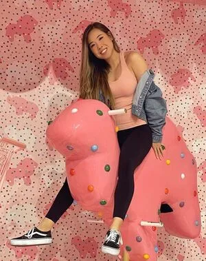 Floskeee OnlyFans Leaked Free Thumbnail Picture - #Z9fASWKc0s