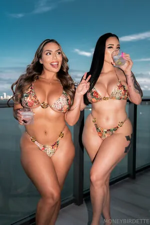Flowerbomb OnlyFans Leaked Free Thumbnail Picture - #phx1csddYS