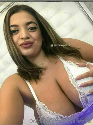 Floweremma OnlyFans Leaked Free Thumbnail Picture - #4A8hAic9gG