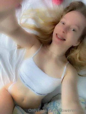 Floweremma OnlyFans Leaked Free Thumbnail Picture - #QemnFztjJg