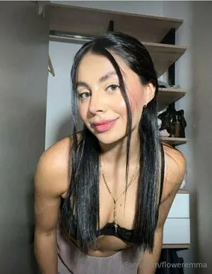 Floweremma OnlyFans Leaked Free Thumbnail Picture - #haHRseV4Rc