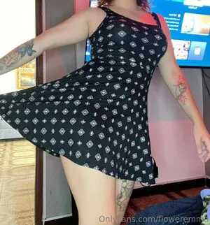 Floweremma OnlyFans Leaked Free Thumbnail Picture - #kD09CKDUzp