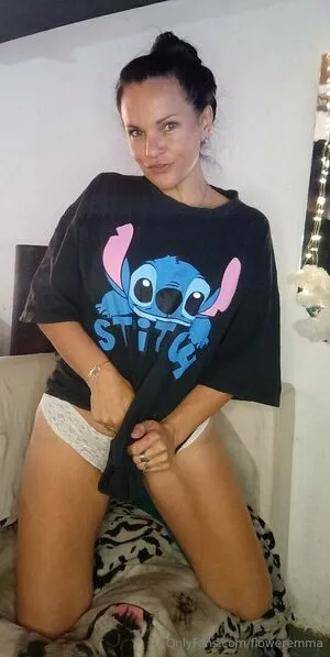 Floweremma OnlyFans Leaked Free Thumbnail Picture - #ur19L0QvLF