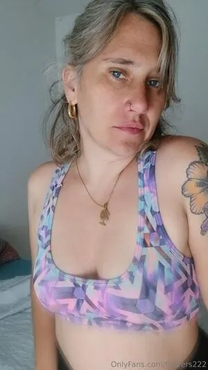 Flowers222 OnlyFans Leaked Free Thumbnail Picture - #HujnPflGtf
