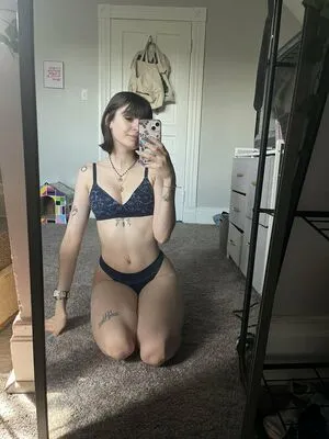 Flowersinskylar OnlyFans Leaked Free Thumbnail Picture - #hBoafco0zH