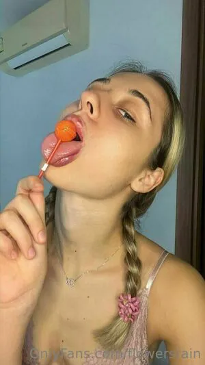 Flowersrain OnlyFans Leaked Free Thumbnail Picture - #yONh9qpmRY