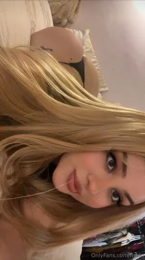 Flsbln OnlyFans Leaked Free Thumbnail Picture - #KVLSH8s08s