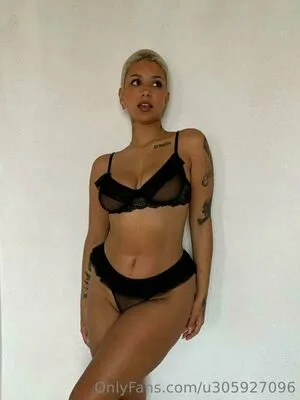 Fluffy Miriam OnlyFans Leaked Free Thumbnail Picture - #UVMyfNxXCE