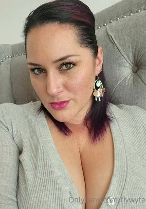 Flywyfe OnlyFans Leaked Free Thumbnail Picture - #3VBjFo7CgU