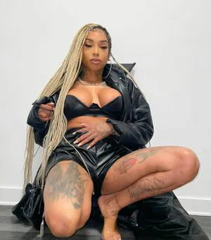 Flyyytattedsky OnlyFans Leaked Free Thumbnail Picture - #mfBLLpkFv2