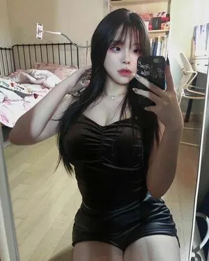 Foamharin OnlyFans Leaked Free Thumbnail Picture - #4rM2uhEhDu
