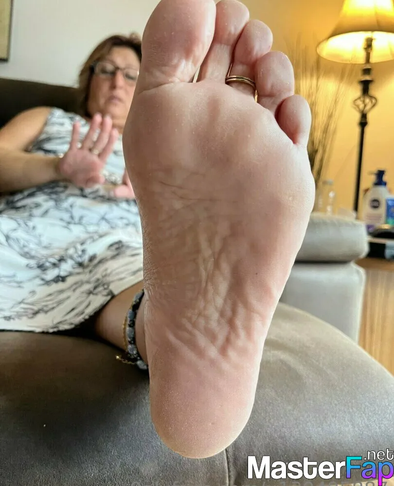 Foot Mistress Miss B Nude OnlyFans Leak Picture YrWQlX0Yfd | MasterFap.net