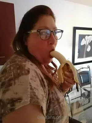 Foot Mistress Miss B OnlyFans Leaked Free Thumbnail Picture - #Yybgr6yAcr