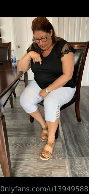 Foot Mistress Miss B OnlyFans Leaked Free Thumbnail Picture - #Z50GLQauPs