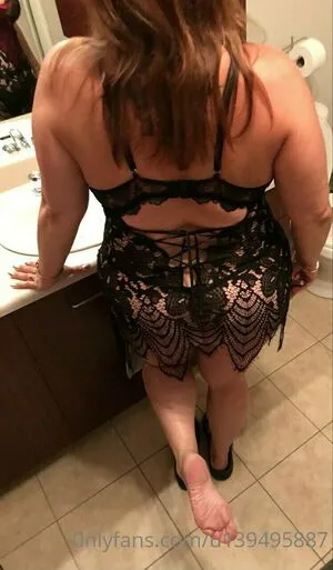 Foot Mistress Miss B OnlyFans Leaked Free Thumbnail Picture - #l6TBeTLu8S