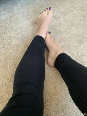 Foot The Bills OnlyFans Leaked Free Thumbnail Picture - #aA15JwfznO