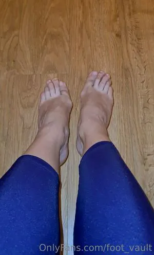 Foot Vault OnlyFans Leaked Free Thumbnail Picture - #fVIXmSkJ6i