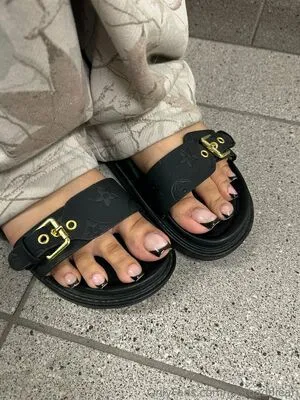 Footbaddieari OnlyFans Leaked Free Thumbnail Picture - #HWvimufBp3