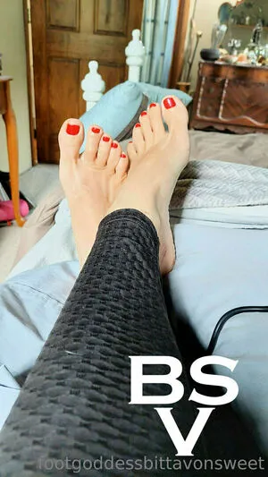 Footgoddessbittavonsweet OnlyFans Leaked Free Thumbnail Picture - #aUEnHVuouy