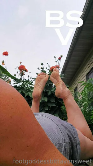 Footgoddessbittavonsweet OnlyFans Leaked Free Thumbnail Picture - #amfkzr2WtW