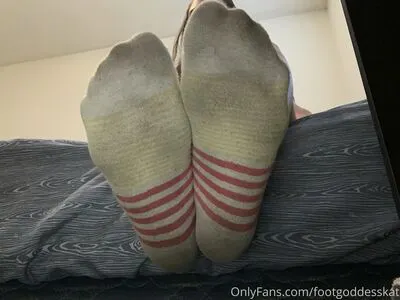 Footgoddesskat OnlyFans Leaked Free Thumbnail Picture - #kwcAq4Ws95
