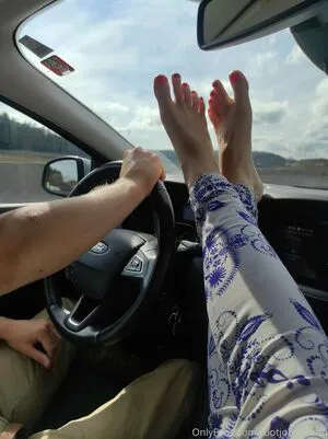 Footjobsqueen OnlyFans Leaked Free Thumbnail Picture - #0XoEipMK7v