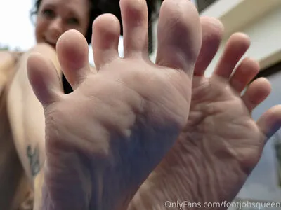 Footjobsqueen OnlyFans Leaked Free Thumbnail Picture - #XrV8m8Wgn9