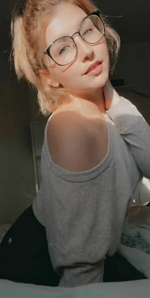 Footsie Cutie OnlyFans Leaked Free Thumbnail Picture - #vdj4SEnnJR