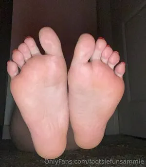 Footsiefunsammie OnlyFans Leaked Free Thumbnail Picture - #mirQGTHQhu