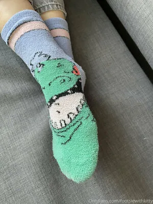 Footsiewithkitty OnlyFans Leaked Free Thumbnail Picture - #BHbkAxOeix
