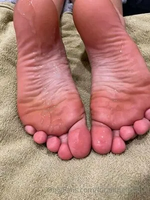 Forallthefeetfun OnlyFans Leaked Free Thumbnail Picture - #ICNdhkrHba