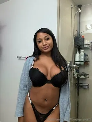 Foreignaiomi OnlyFans Leaked Free Thumbnail Picture - #ifGbmip822