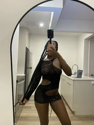 Foreignn Diamondd OnlyFans Leaked Free Thumbnail Picture - #7VjILB3VY7