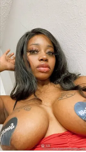 Foreignrenaa OnlyFans Leaked Free Thumbnail Picture - #obatsejPqr