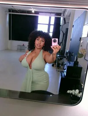 Forevercurlybri OnlyFans Leaked Free Thumbnail Picture - #6FrQ9NWMxp