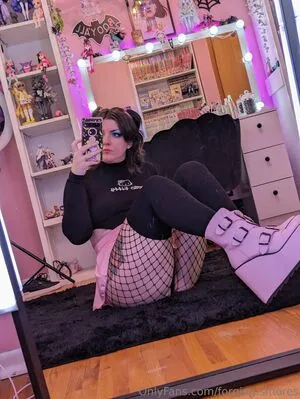 Forging Smores OnlyFans Leaked Free Thumbnail Picture - #1lpABTebrn