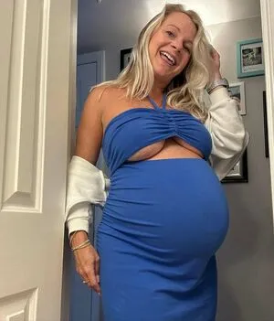 Fourtyfitmommy OnlyFans Leaked Free Thumbnail Picture - #O2xmMgmBc1