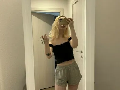 Fox Happiness OnlyFans Leaked Free Thumbnail Picture - #0p09Edd7Ep