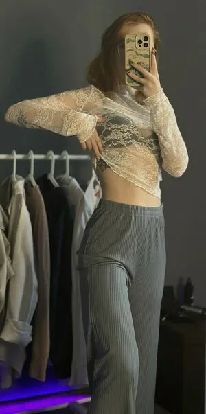 Fox Happiness OnlyFans Leaked Free Thumbnail Picture - #4YSAA4UoMg